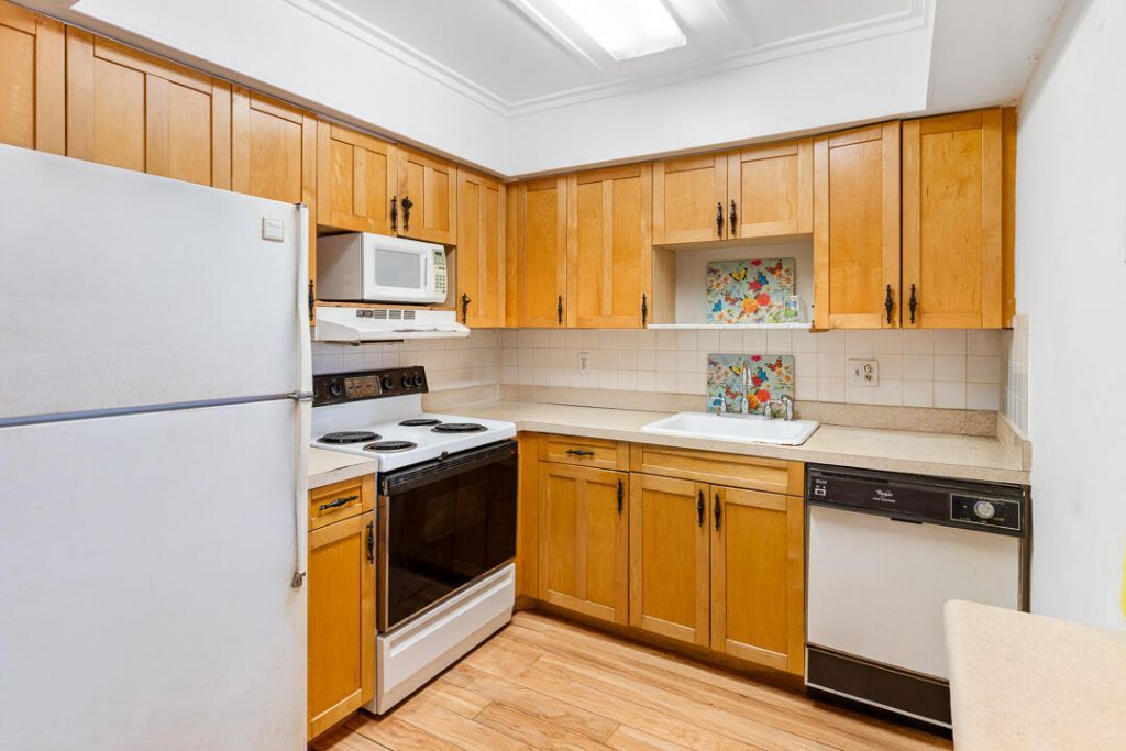 950 S Kanner Highway, Unit B31, Stuart, FL 34994 Photo