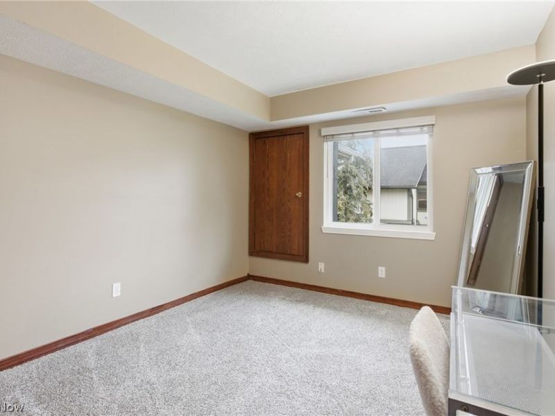 8982 Portage Pointe Drive, Unit E, Streetsboro, OH 44241 Photo 17