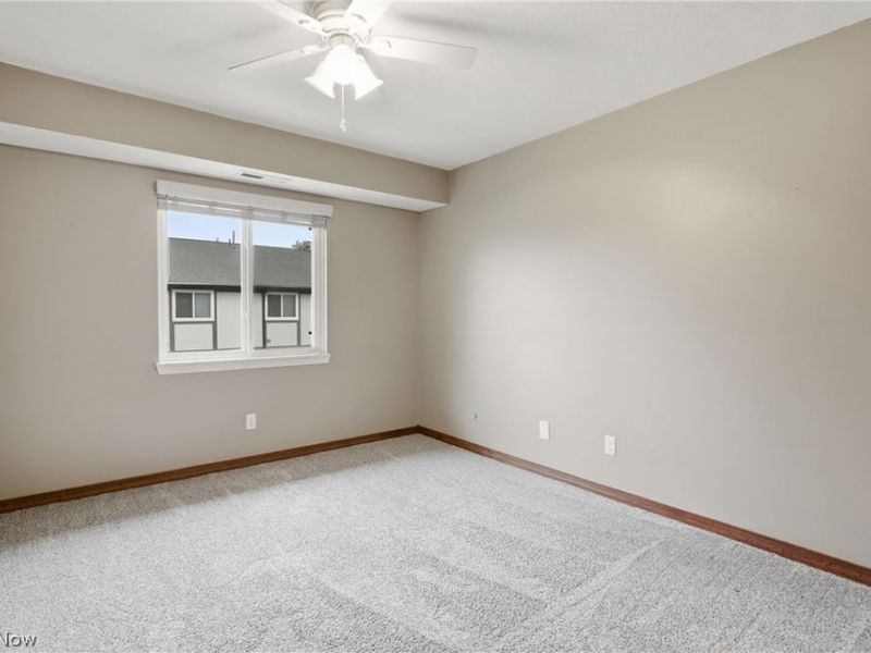 8982 Portage Pointe Drive, Unit E, Streetsboro, OH 44241 Photo 18