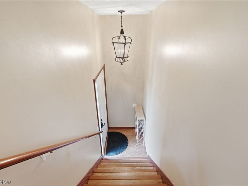8982 Portage Pointe Drive, Unit E, Streetsboro, OH 44241 Photo 6