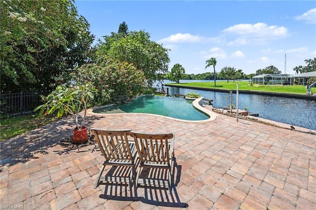 18071 Traverse Dr, Alva, FL 33920 Photo