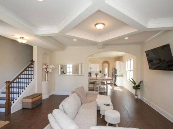 137 Glacier Way , La Vergne, TN 37086
