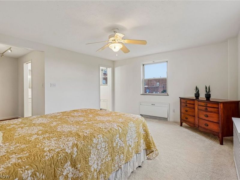 13800 Shaker Boulevard, Unit 902, Cleveland, OH 44120 Photo 16