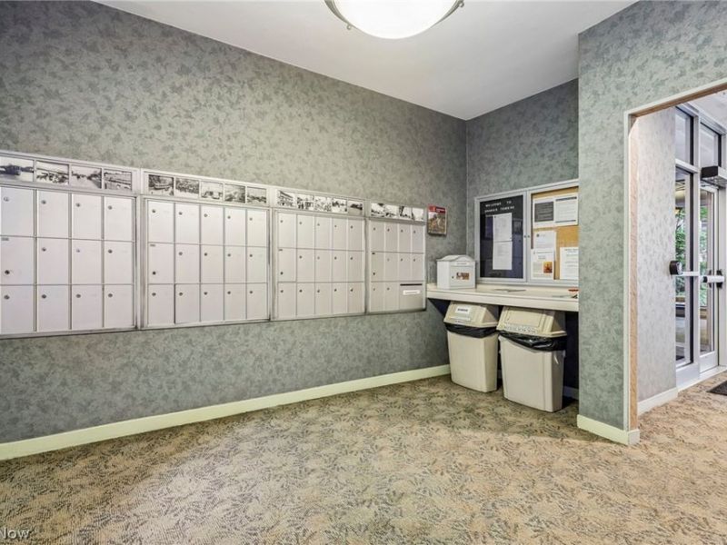 13800 Shaker Boulevard, Unit 902, Cleveland, OH 44120 Photo 29