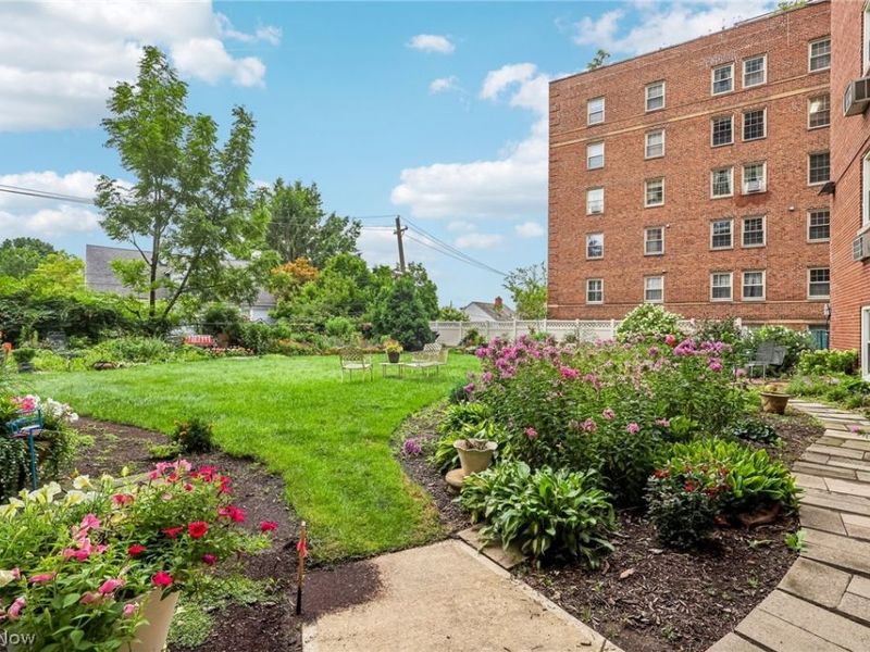 13800 Shaker Boulevard, Unit 902, Cleveland, OH 44120 Photo 31