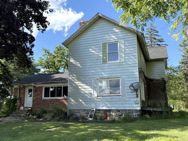 11720 S M 66 Highway, Bellevue, MI 49021