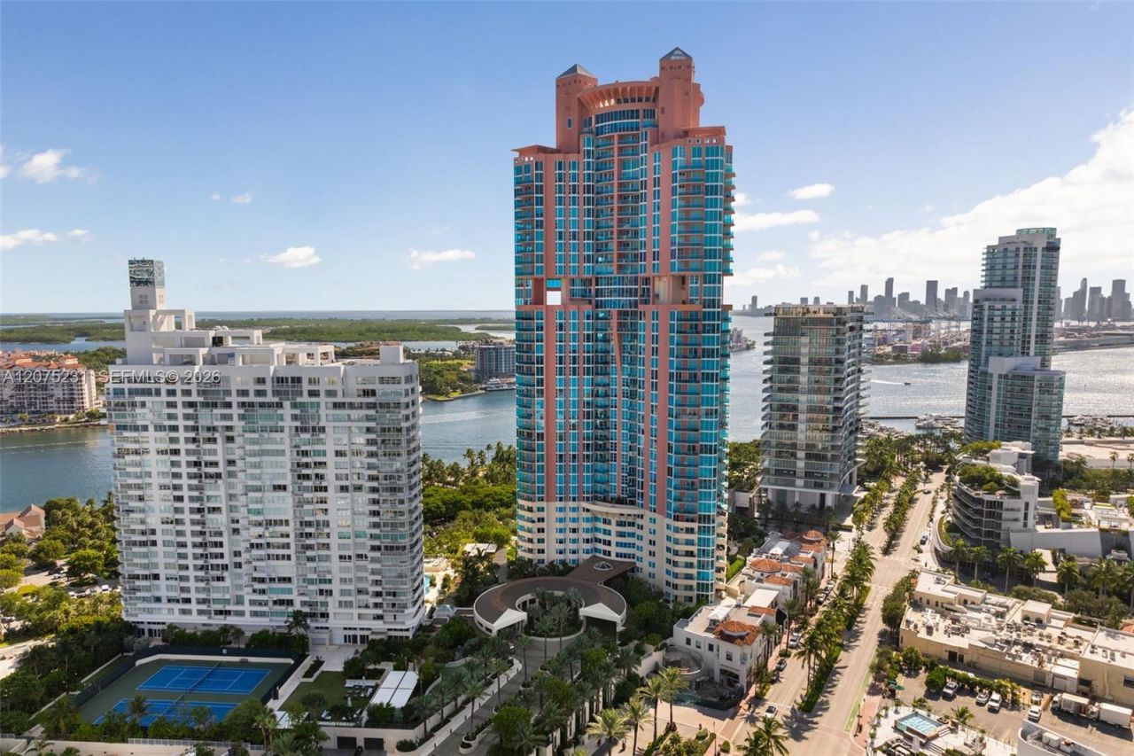 300 Pointe Dr , Unit 2806, Miami Beach, FL 33139 Photo