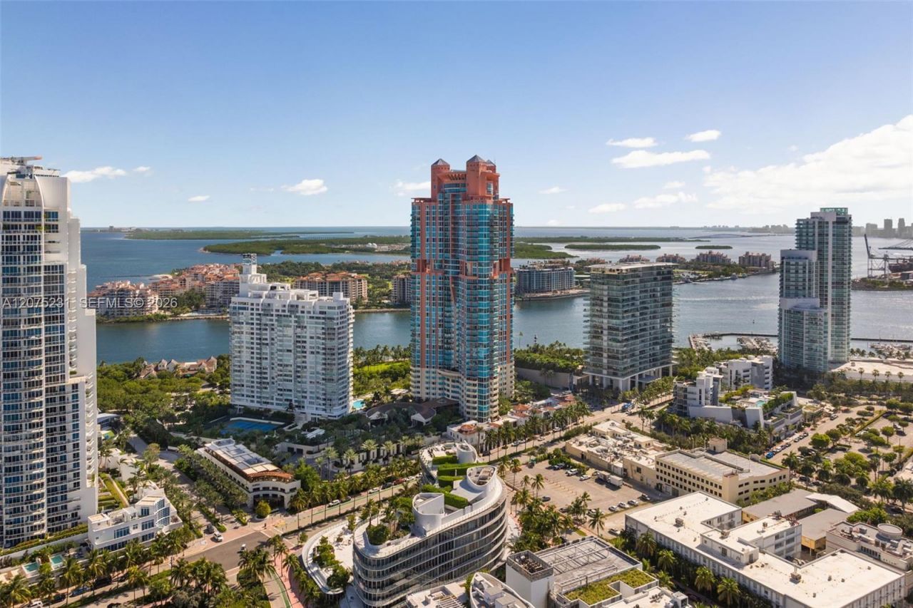 300 Pointe Dr , Unit 2806, Miami Beach, FL 33139 Photo