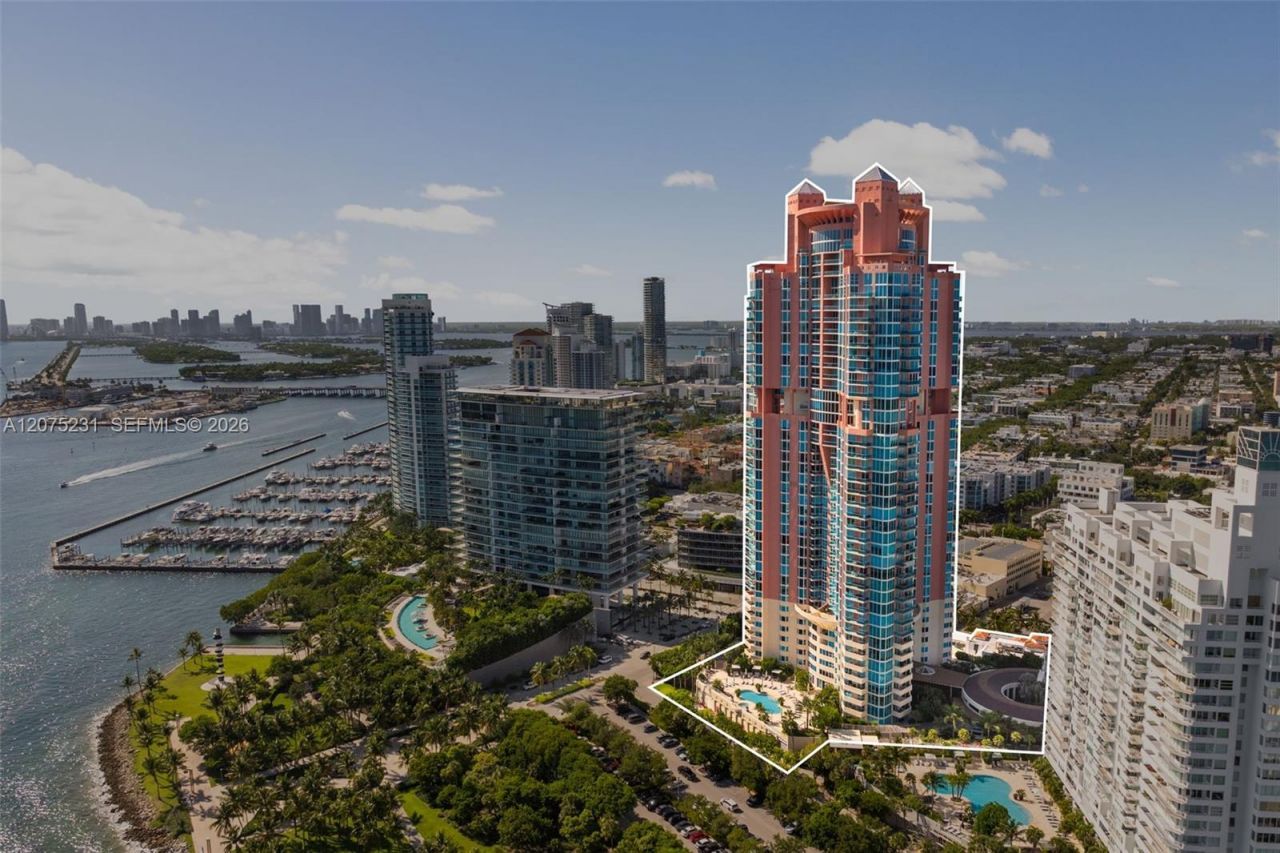 300 Pointe Dr , Unit 2806, Miami Beach, FL 33139 Photo