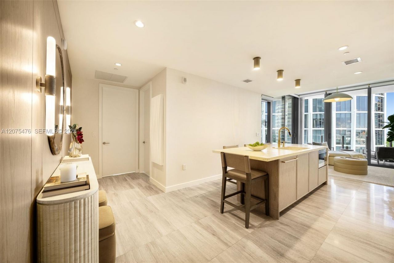 2831 S Bayshore Dr , Unit 804, Coconut Grove, FL 33133 Photo