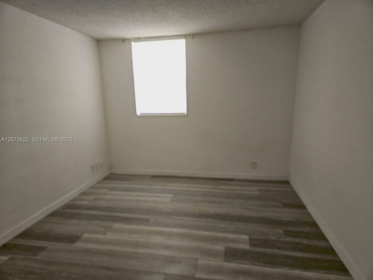 4550 NW 9th St , Unit 709E, Miami, FL 33126 Photo