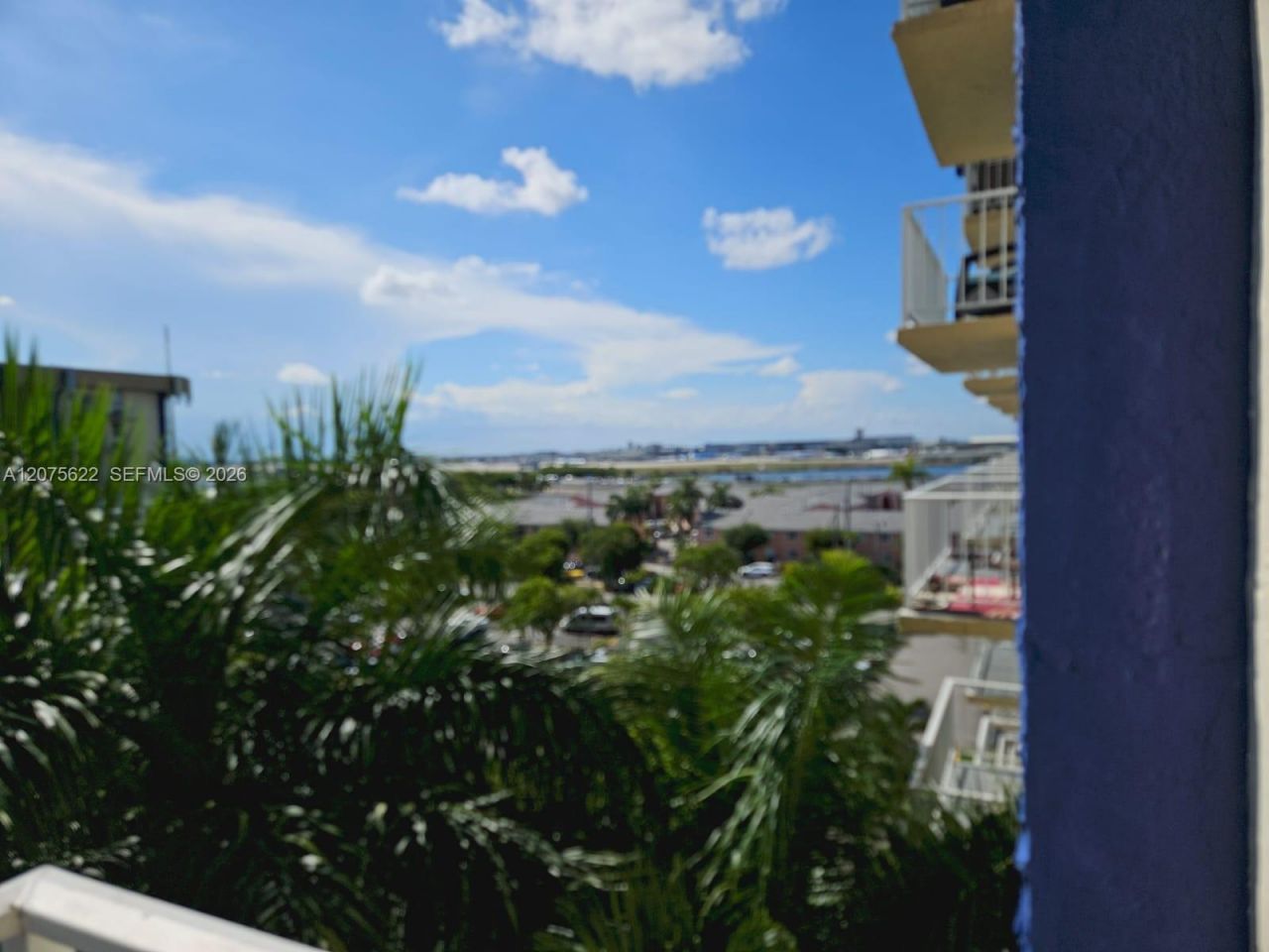 4550 NW 9th St , Unit 709E, Miami, FL 33126 Photo