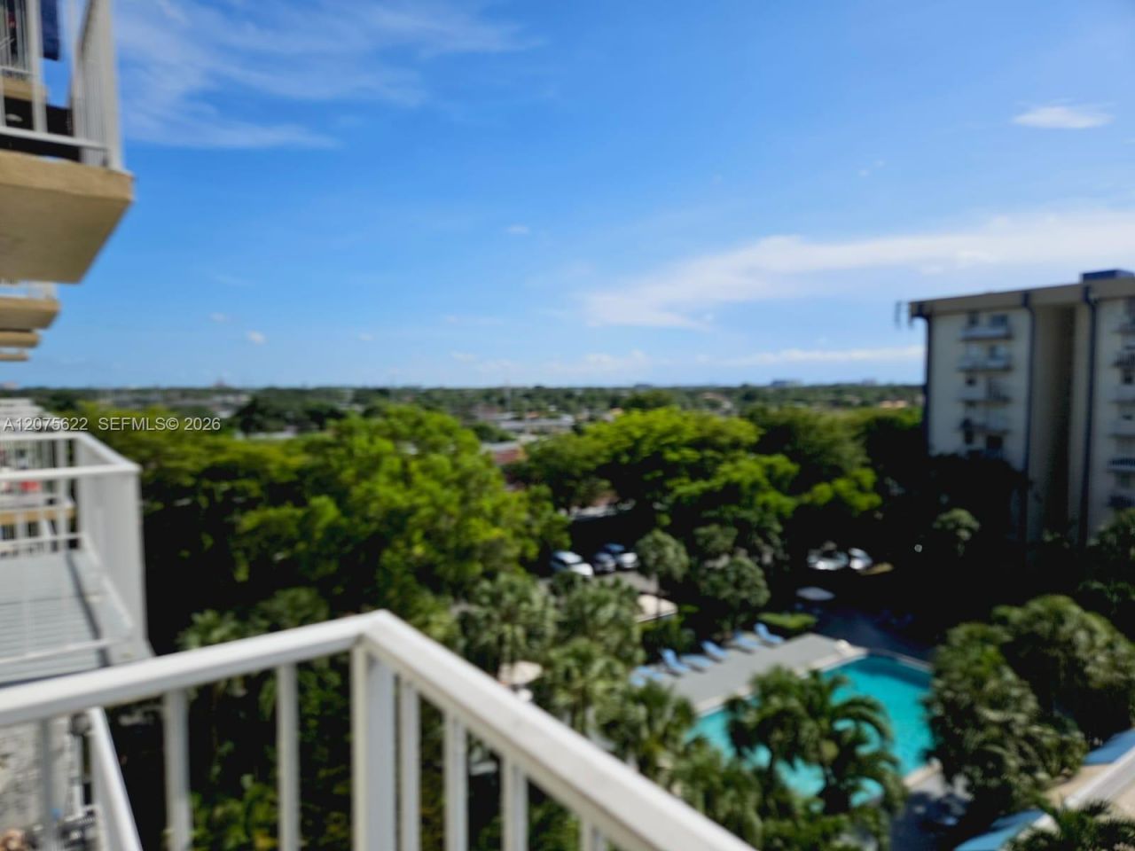 4550 NW 9th St , Unit 709E, Miami, FL 33126 Photo