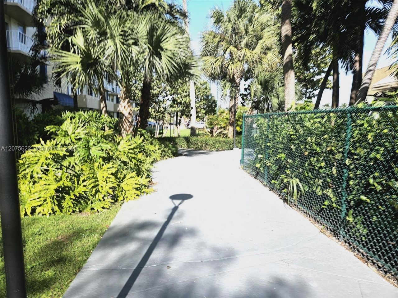 4550 NW 9th St , Unit 709E, Miami, FL 33126 Photo