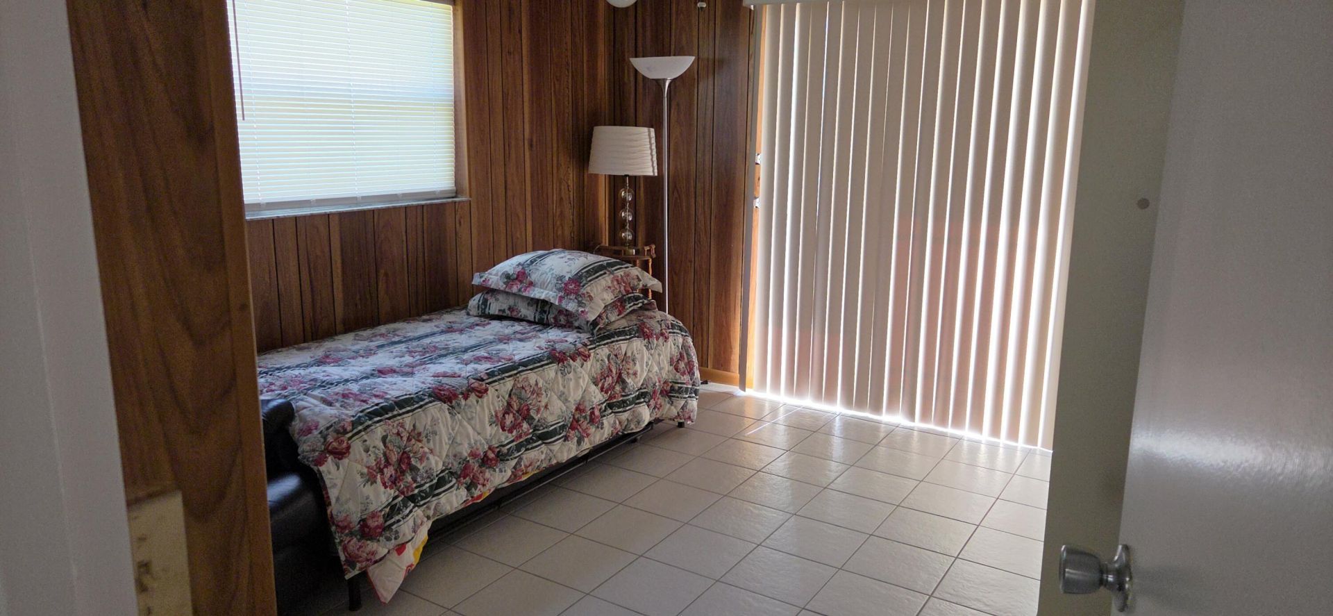 444 Saxony J, Delray Beach, FL 33446 Photo