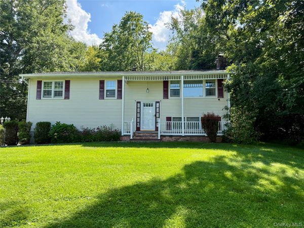 15 Kentwood Drive , Carmel, NY 10512