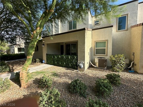 3638 Tripoli Cove Avenue , Las Vegas, NV 89106