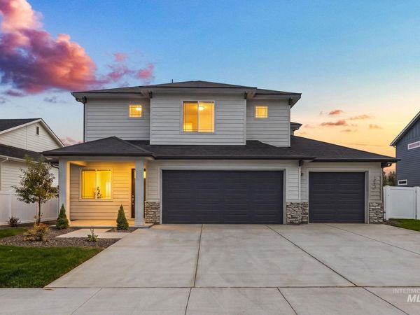532 Hidden Mill Ct, Middleton, ID 83644