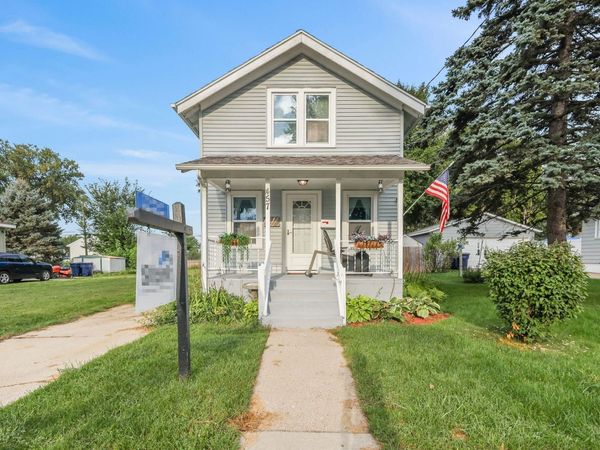 457 N Walnut Street, Janesville, WI 53548