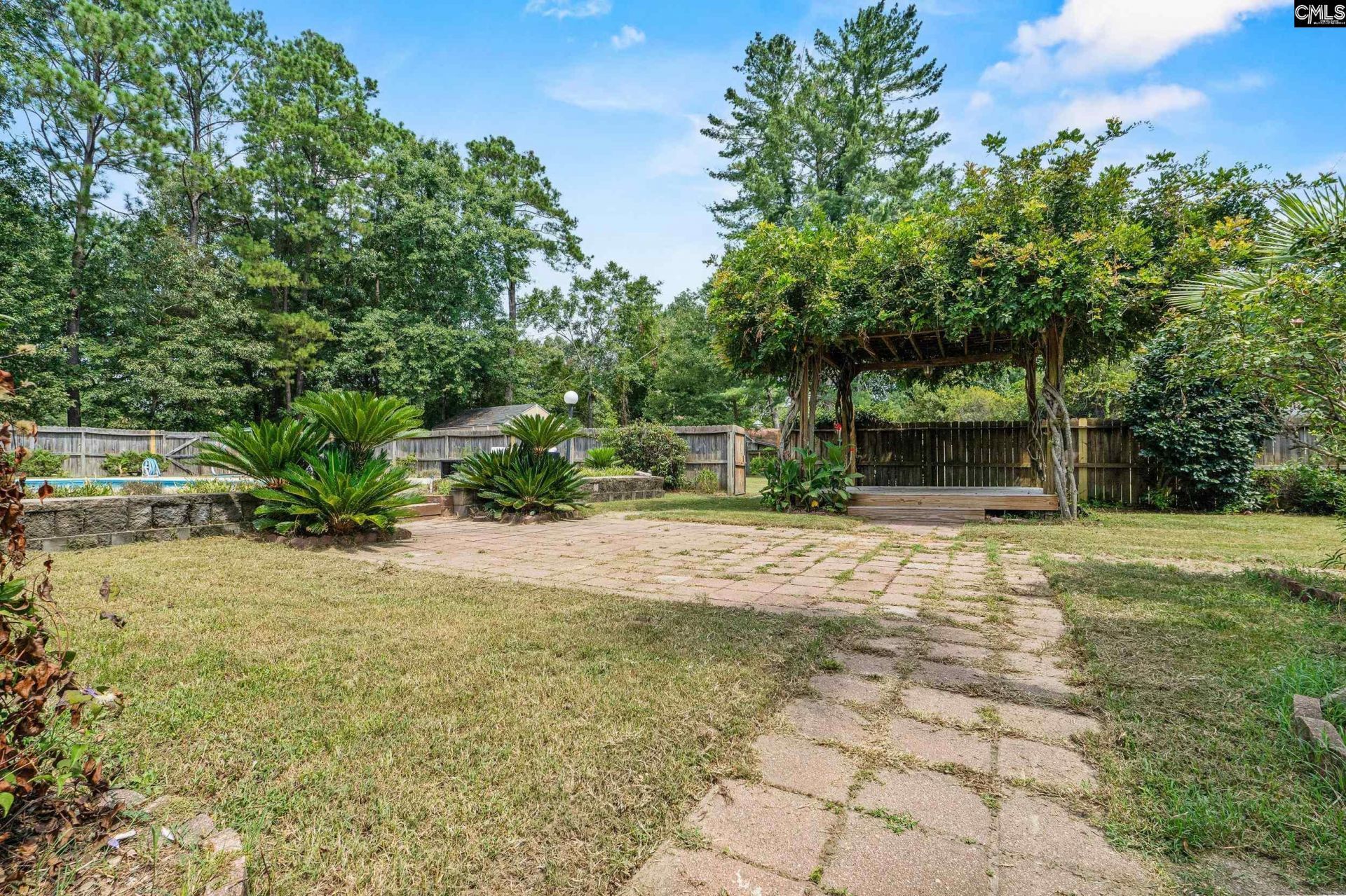 377 Woodland Circle  Photo 10