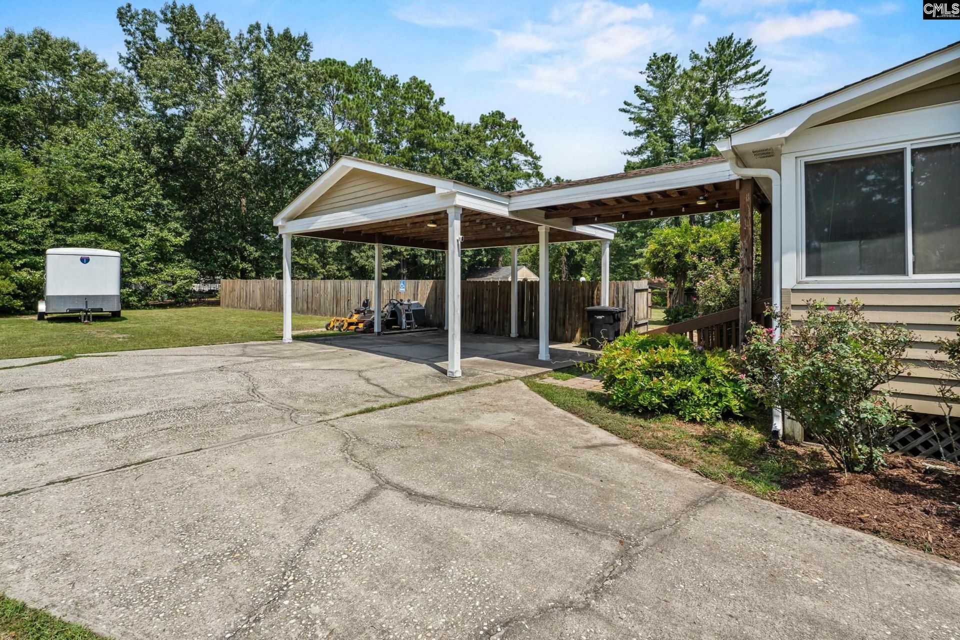377 Woodland Circle  Photo 14