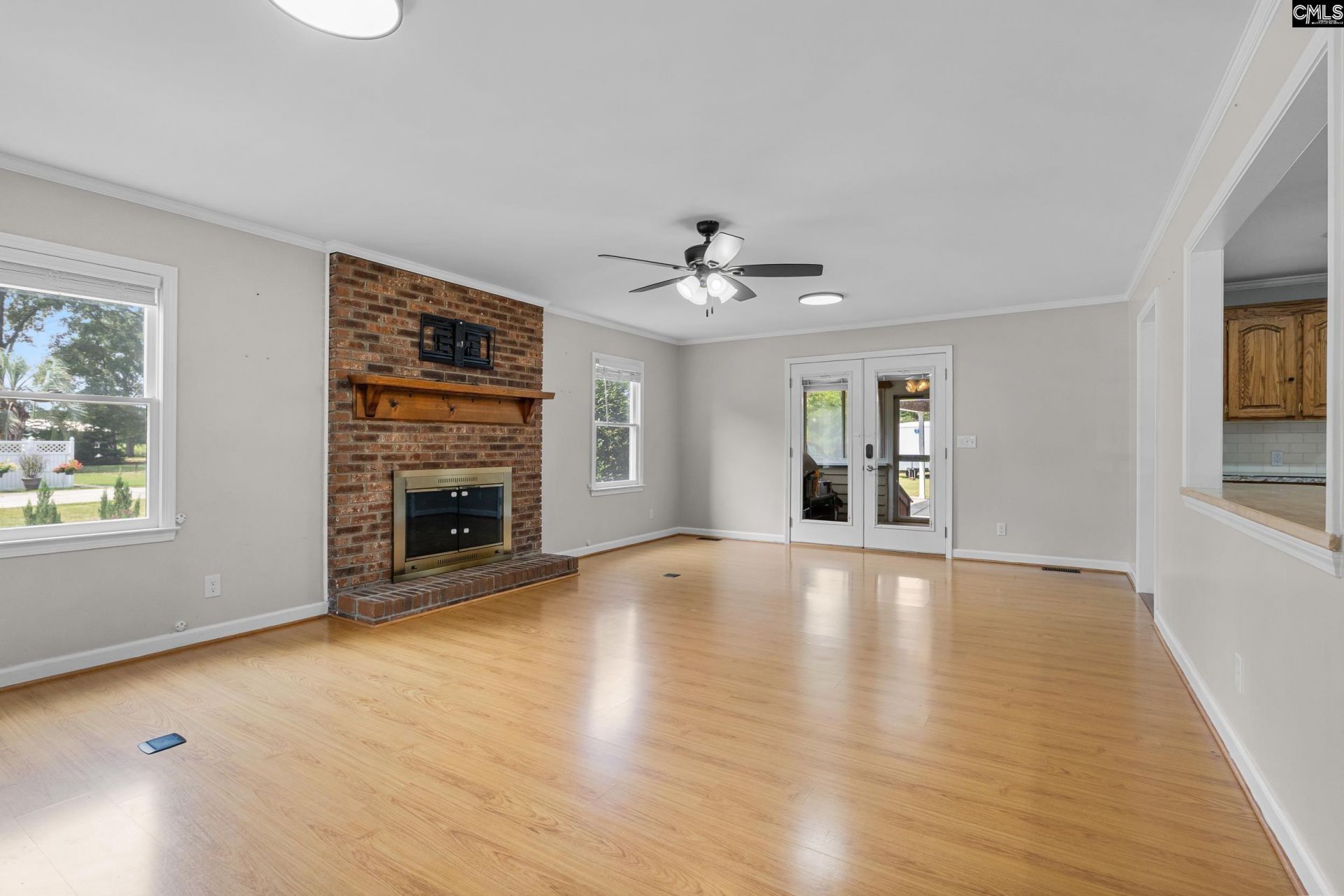 377 Woodland Circle  Photo 15