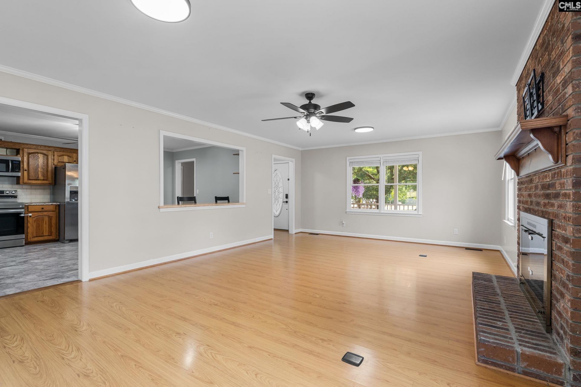 377 Woodland Circle  Photo 16