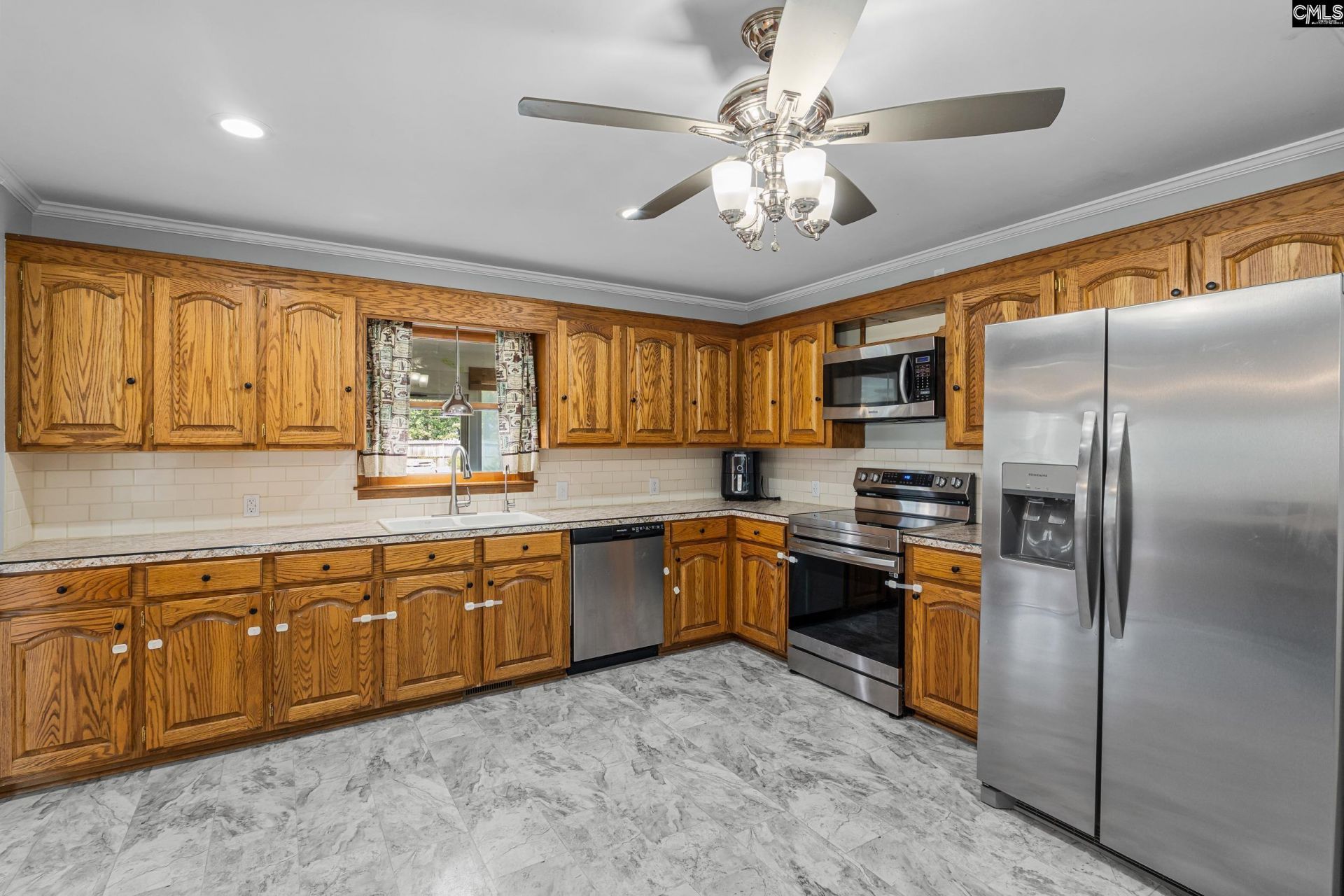 377 Woodland Circle  Photo 18