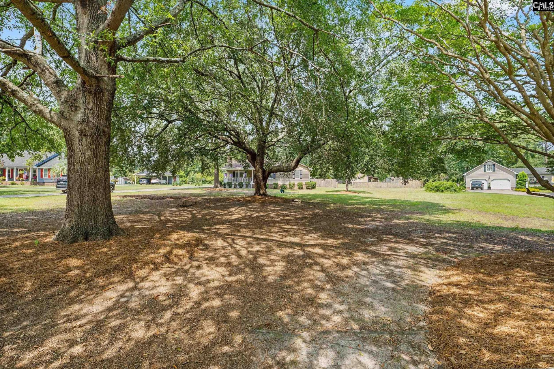 377 Woodland Circle  Photo 5