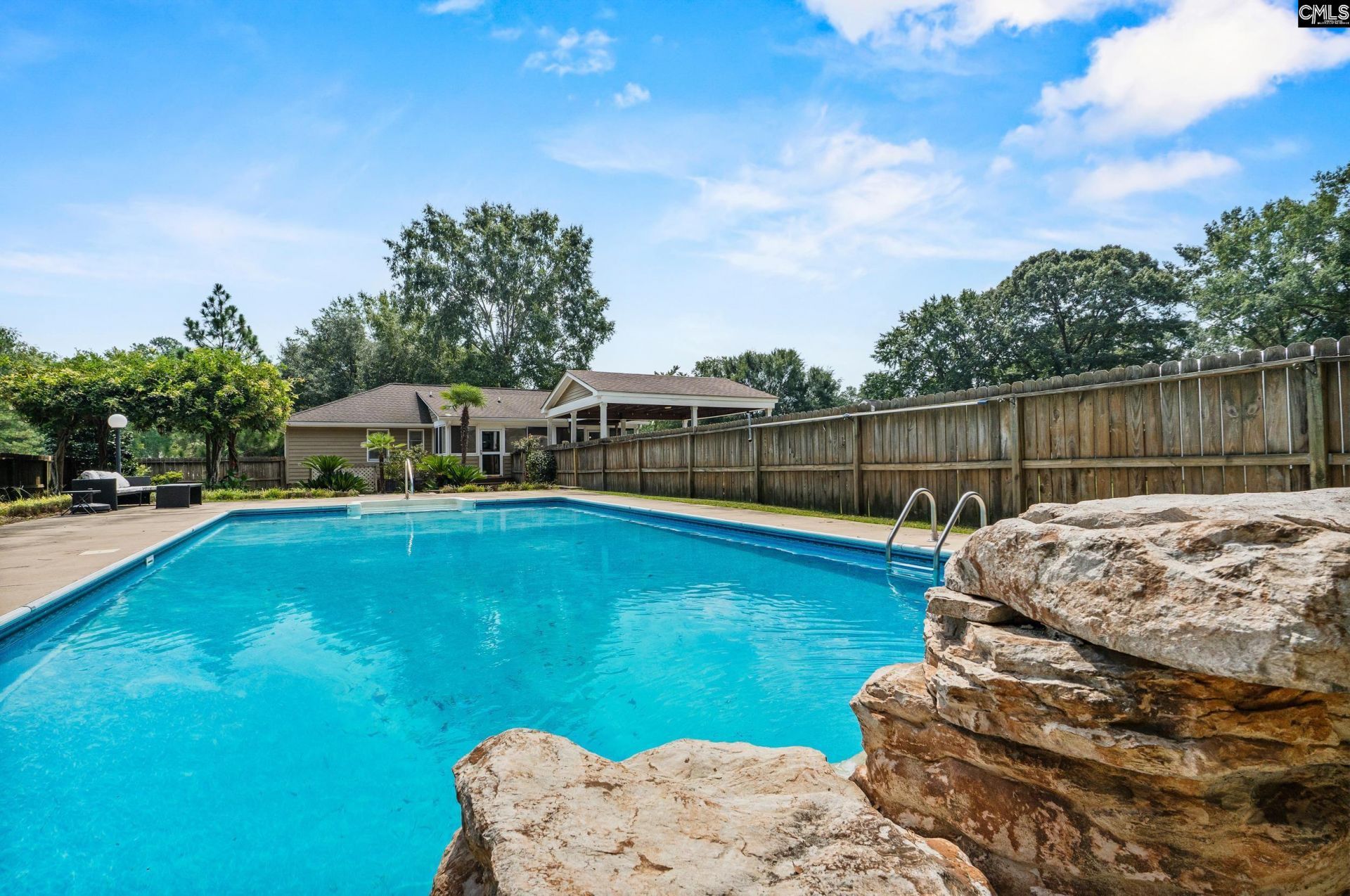 377 Woodland Circle  Photo 7