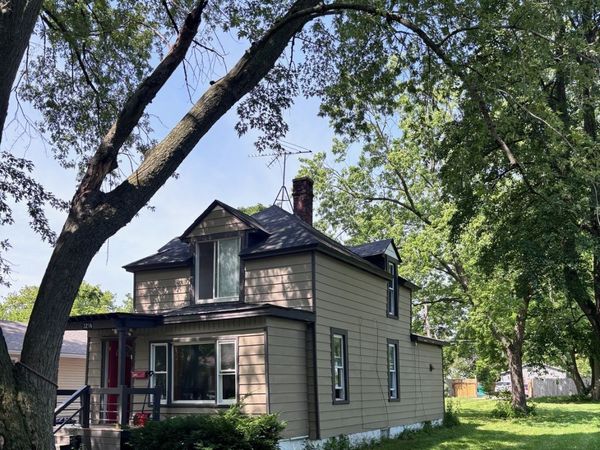 3216 Ezra Avenue , Zion, IL 60099