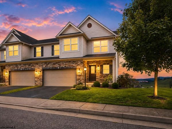211 Berkshire Circle, Bridgeport, WV 26330