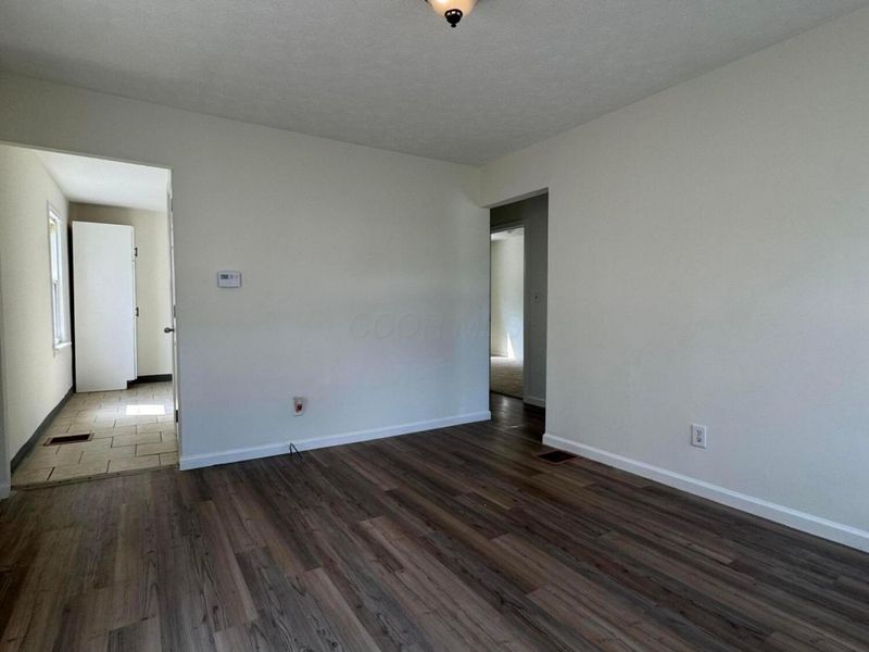 1425 E 20th Avenue, Columbus, OH 43211 Photo 3