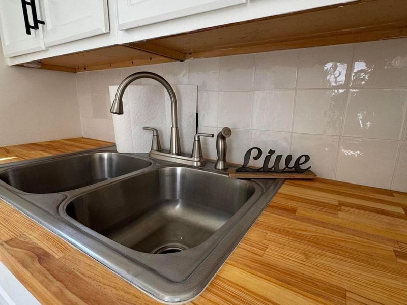 1425 E 20th Avenue, Columbus, OH 43211 Photo 6