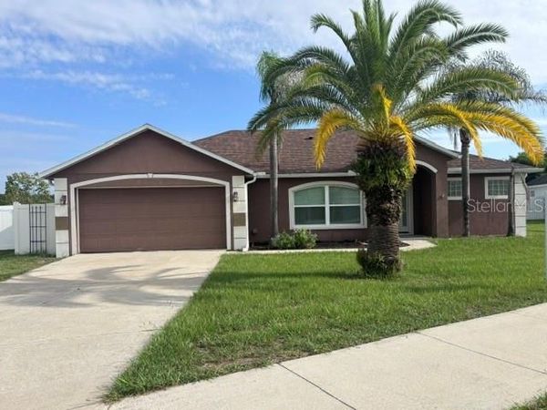 309 GENTLE BREEZE DRIVE , MINNEOLA, FL 34715