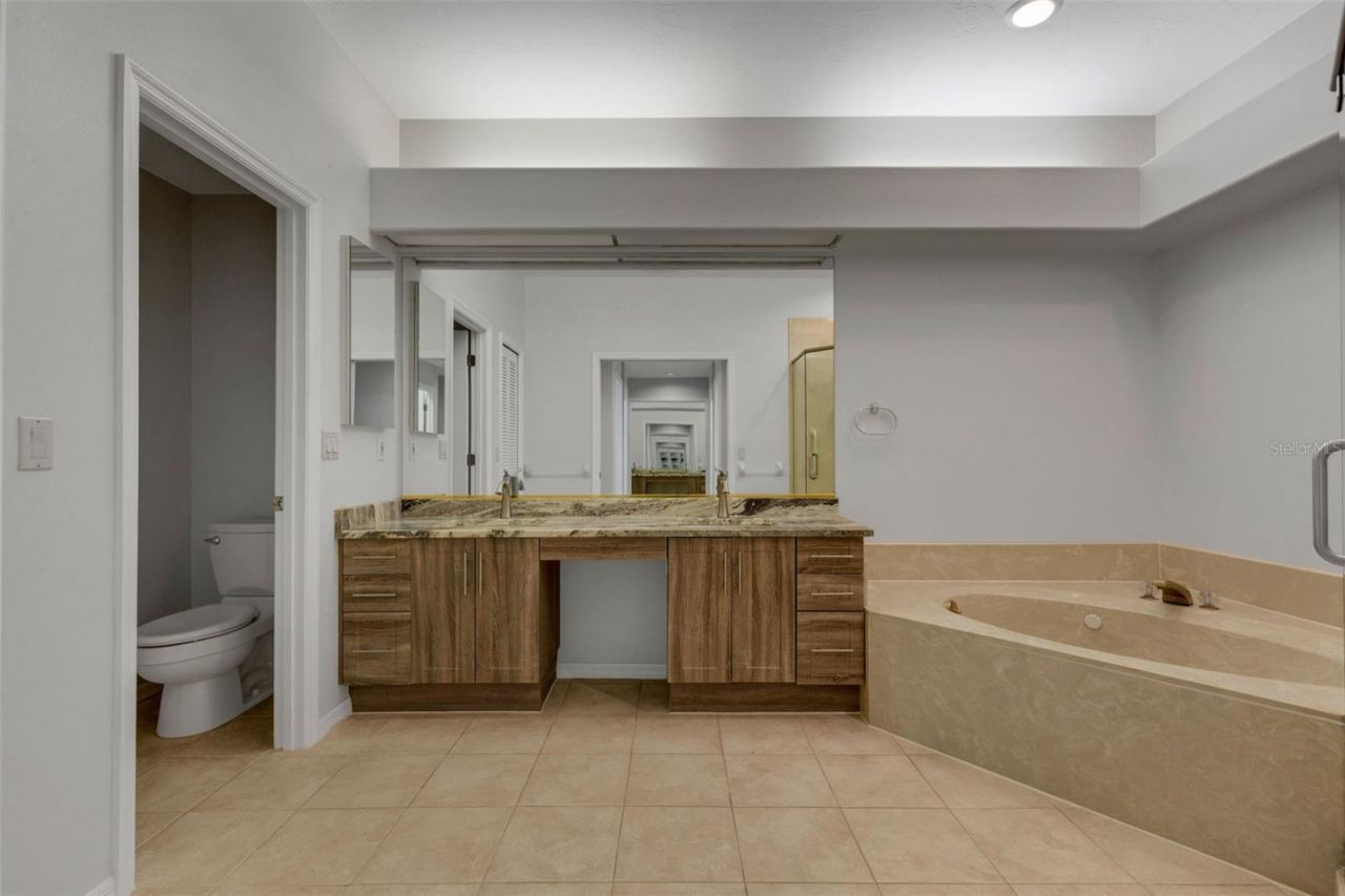 4044 Penshurst Park , Sarasota, FL 34235 Photo