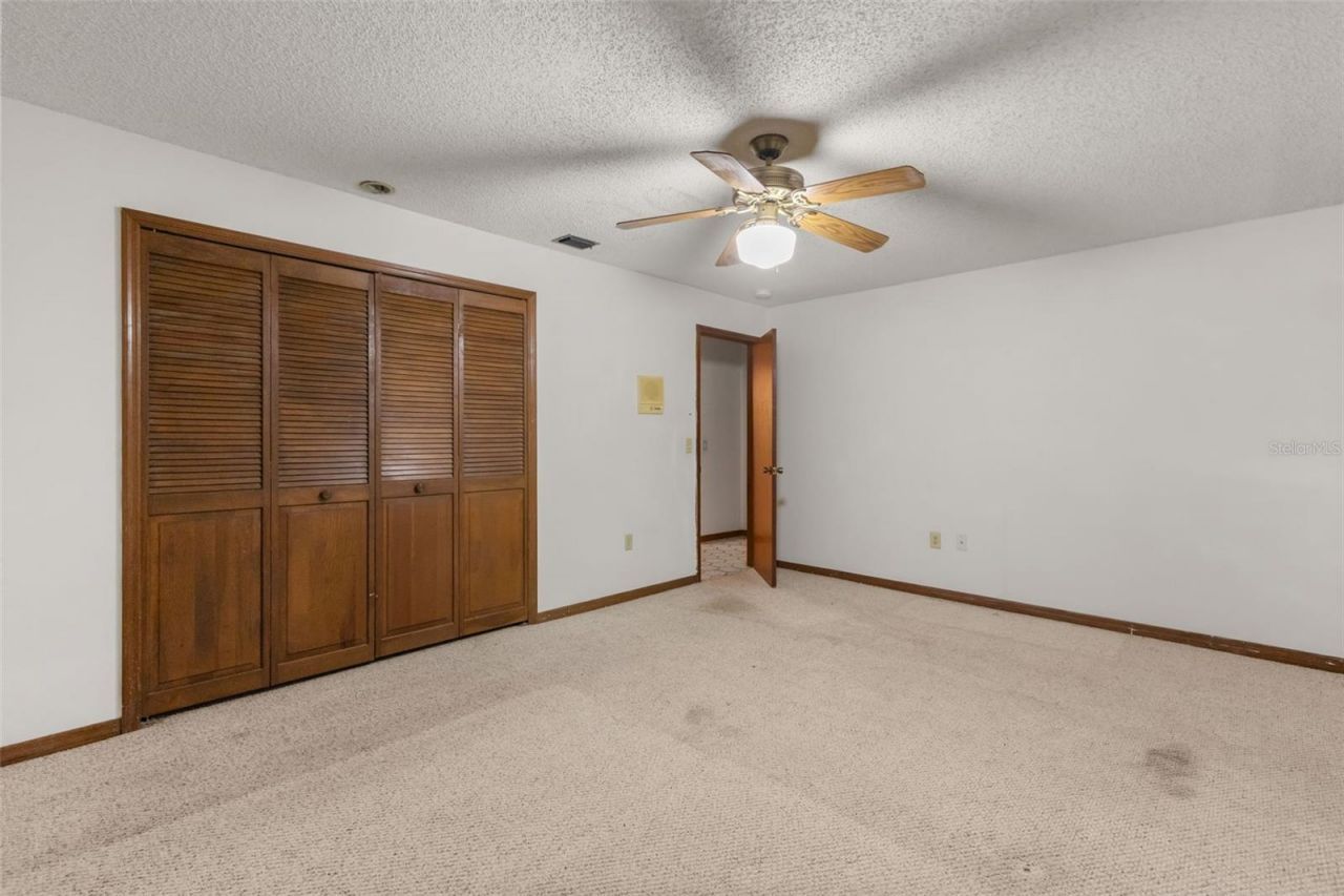 3889 N Lake Orlando Parkway, Orlando, FL 32808 Photo
