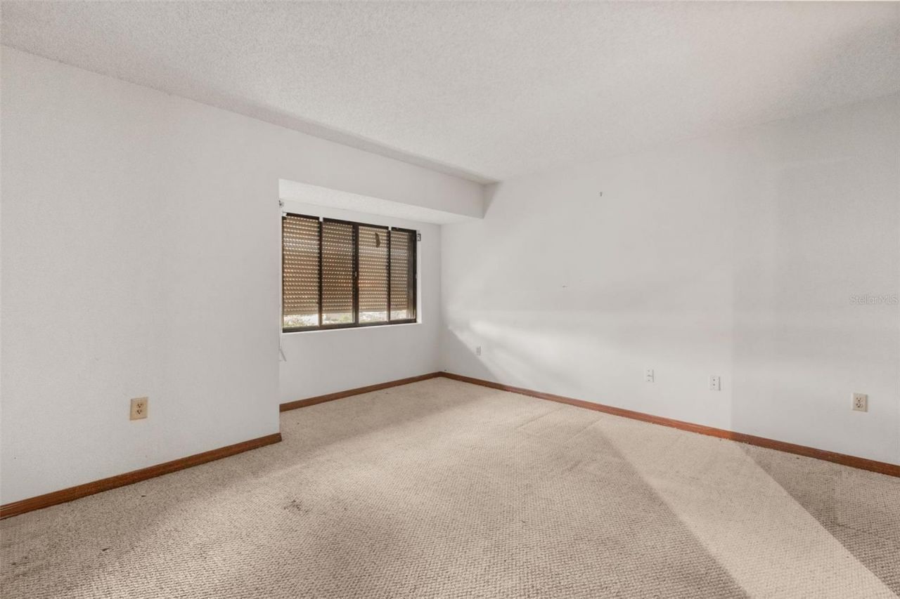 3889 N Lake Orlando Parkway, Orlando, FL 32808 Photo