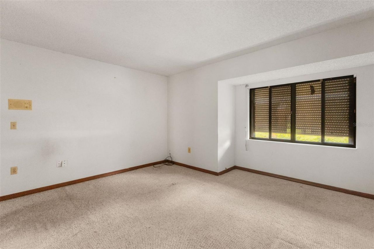 3889 N Lake Orlando Parkway, Orlando, FL 32808 Photo