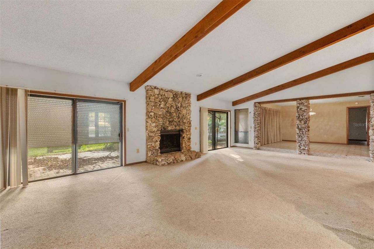 3889 N Lake Orlando Parkway, Orlando, FL 32808 Photo
