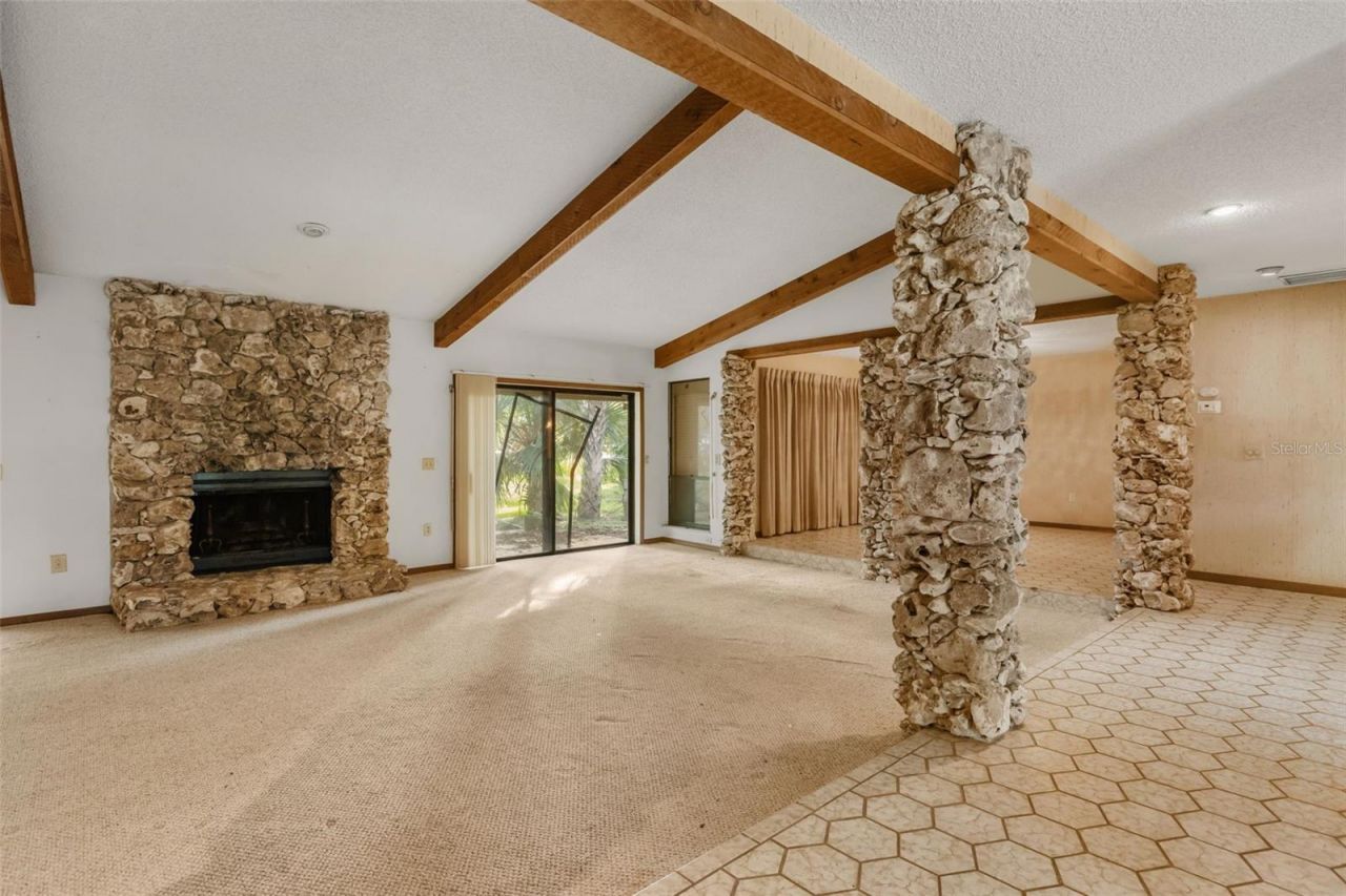 3889 N Lake Orlando Parkway, Orlando, FL 32808 Photo