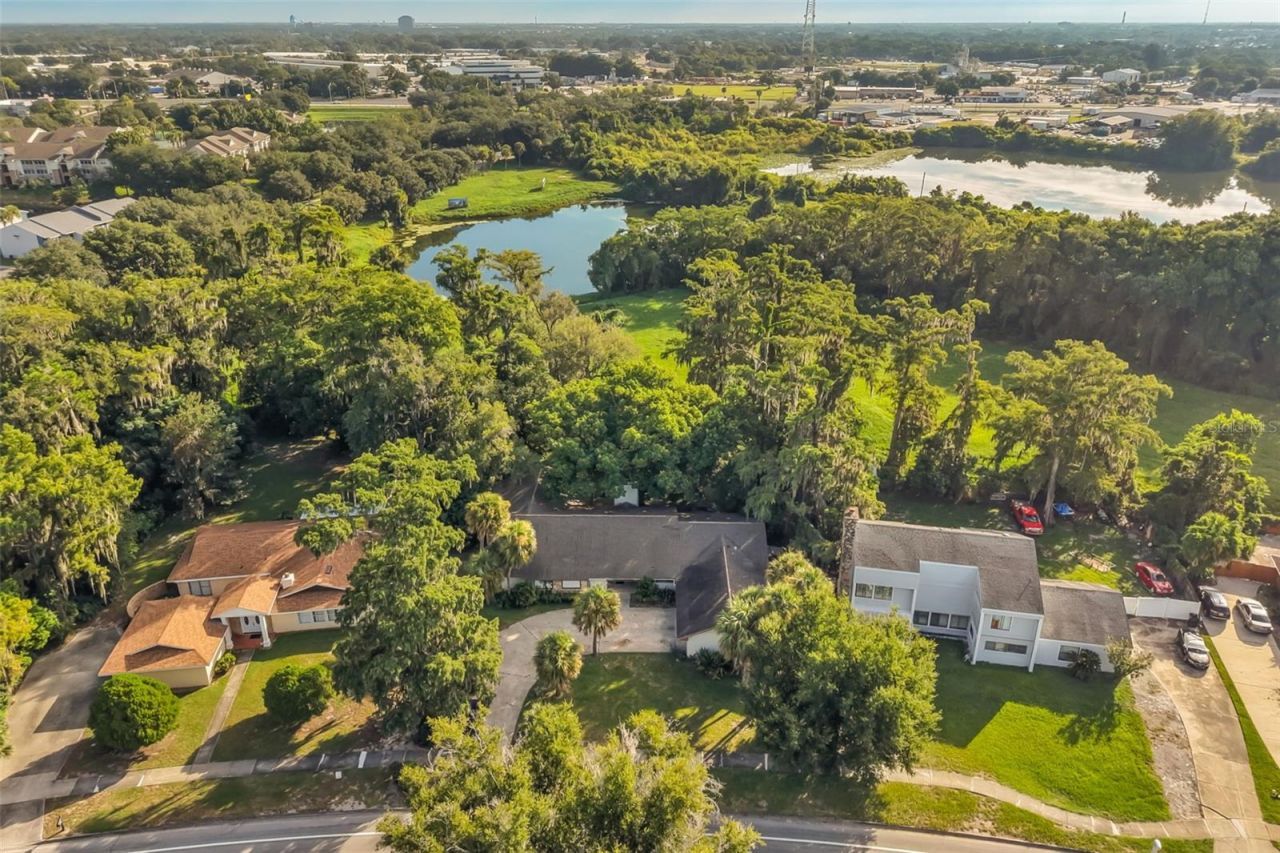 3889 N Lake Orlando Parkway, Orlando, FL 32808 Photo