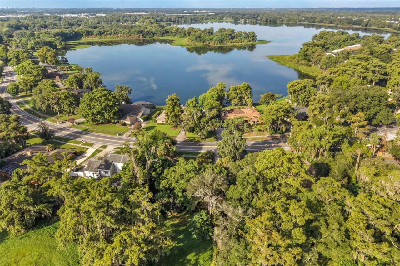 3889 N Lake Orlando Parkway, Orlando, FL 32808 Photo
