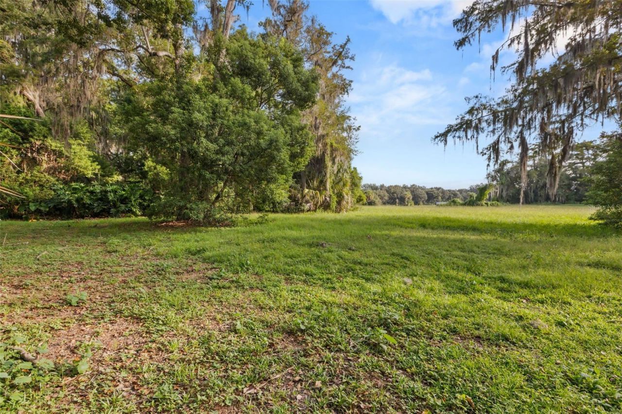 3889 N Lake Orlando Parkway, Orlando, FL 32808 Photo
