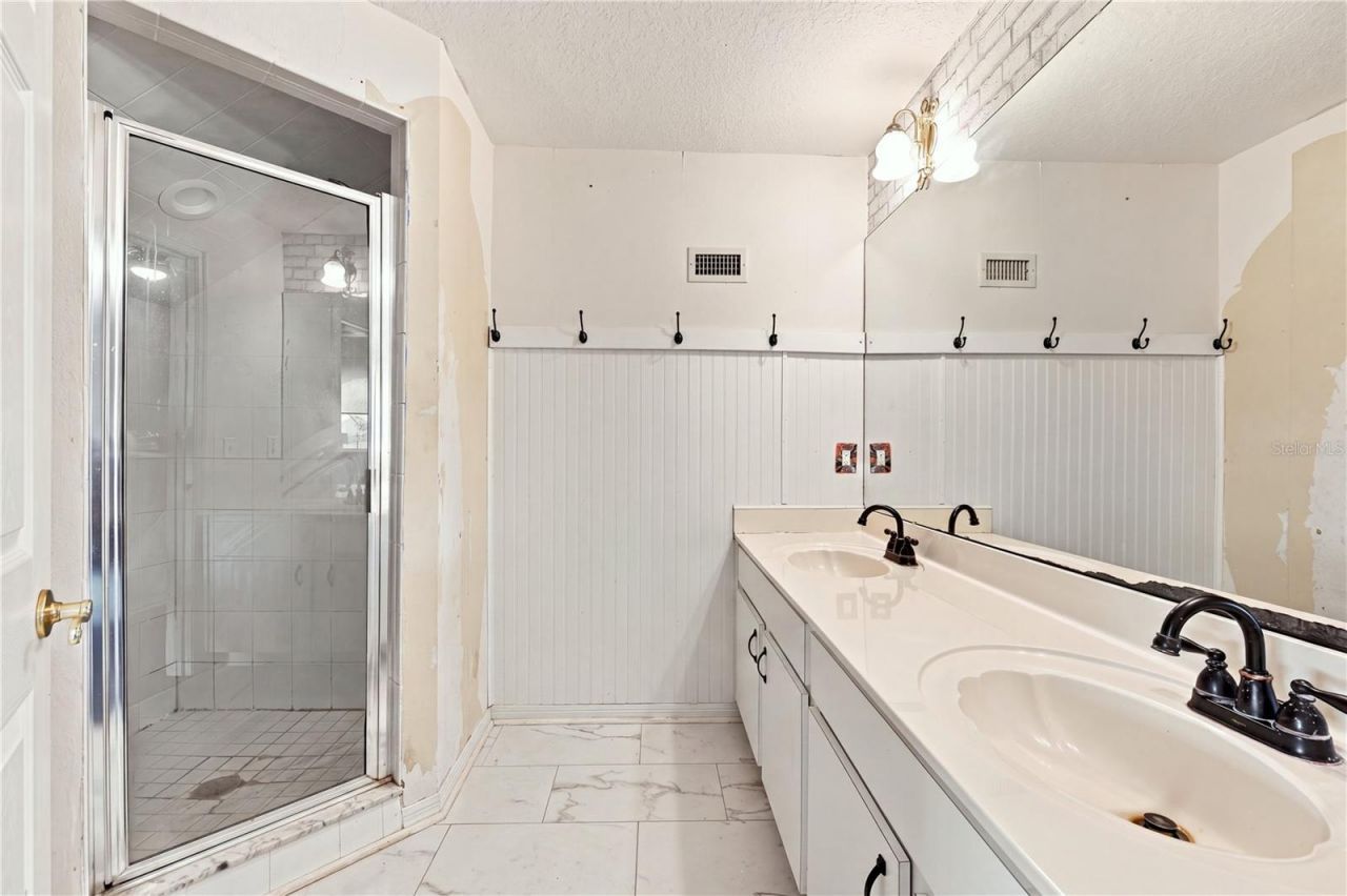 1375 Timucuan , Inverness, FL 34453 Photo