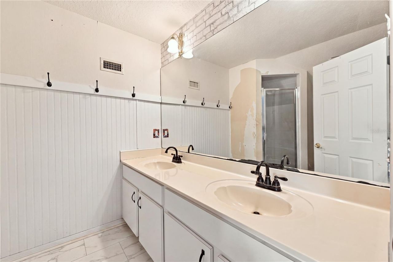 1375 Timucuan , Inverness, FL 34453 Photo