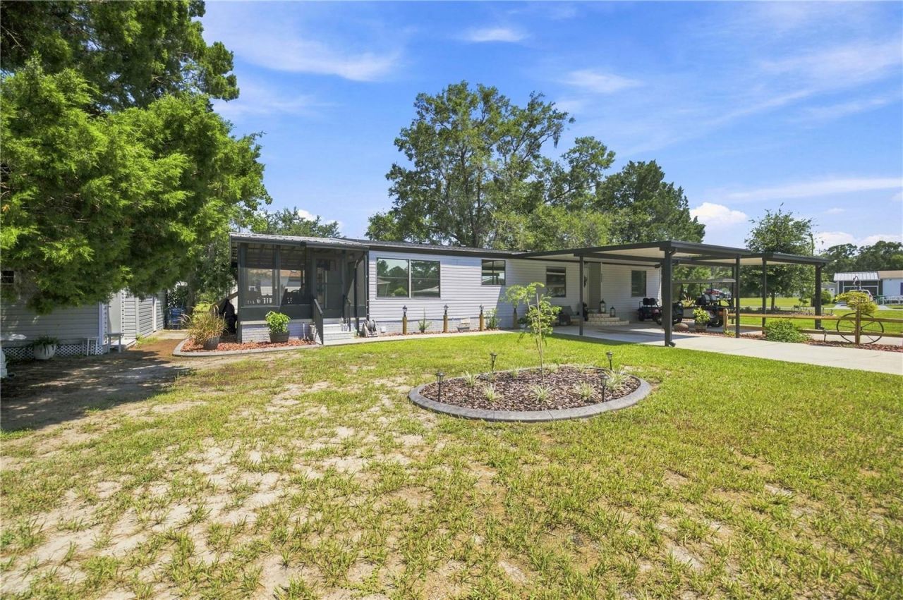 8385 N Shady Fork Way , Dunnellon, FL 34433 Photo