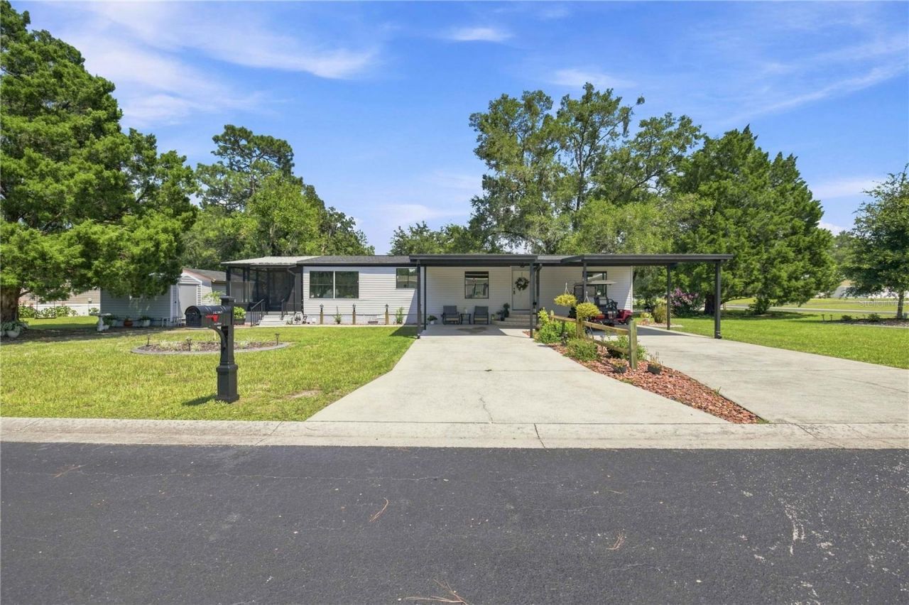 8385 N Shady Fork Way , Dunnellon, FL 34433 Photo