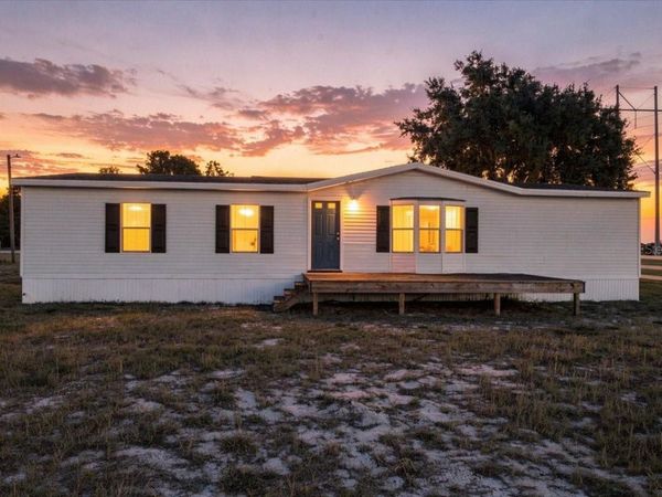 5230 THORNHILL ROAD , WINTER HAVEN, FL 33880