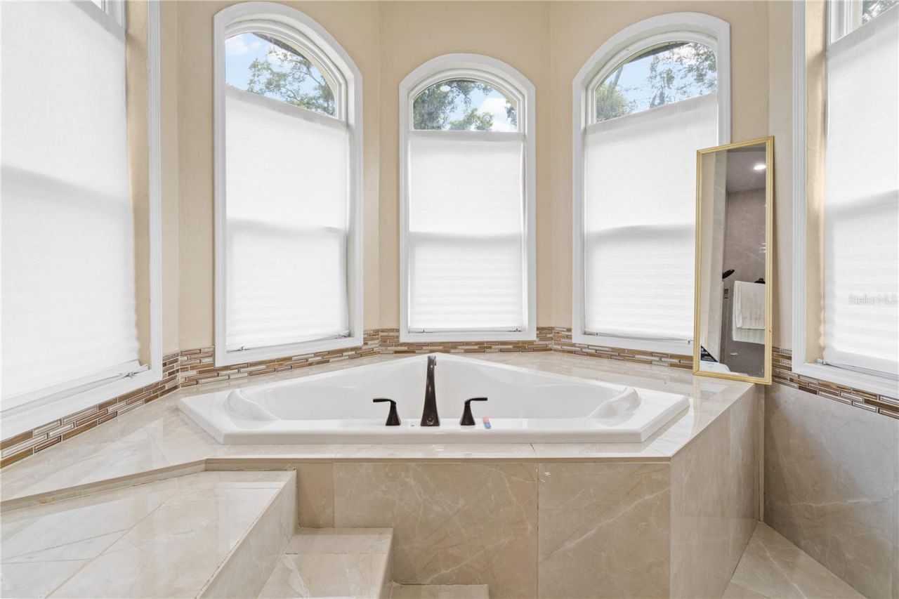 16635 SW 139th Avenue , Archer, FL 32618 Photo